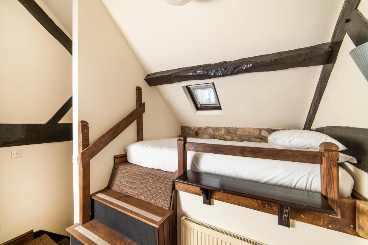 Nant Ucha Farm Villa Acrefair Kültér fotó